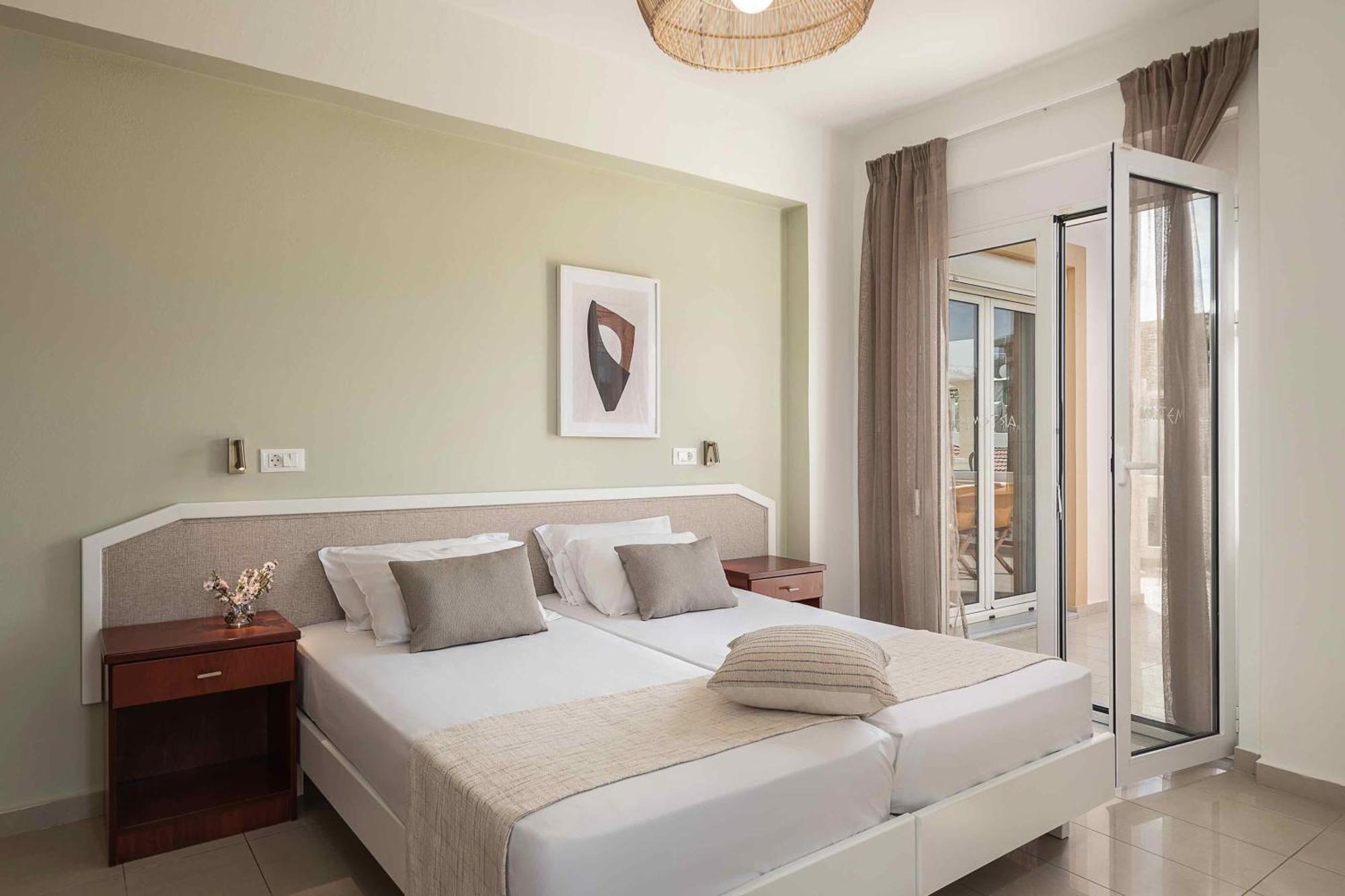 Artemis Apartments スタロス 部屋 写真